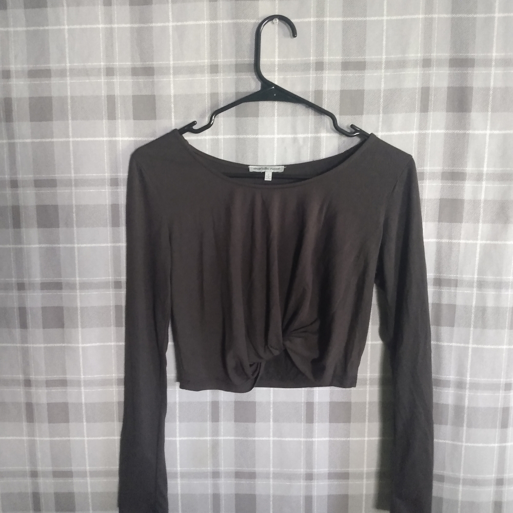 Long Sleeve Crop Top
